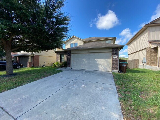 Foto del edificio - Move In Ready Home in Wolf Creek!