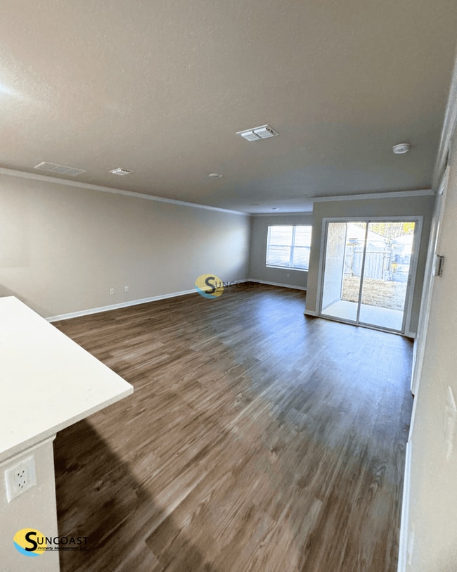 Building Photo - 22 Service Tree Pl