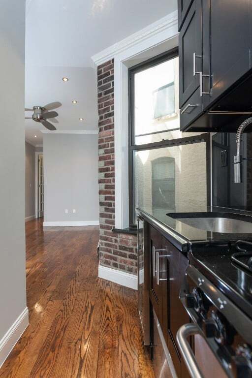 Foto del edificio - 15 W 103rd St