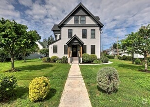 Building Photo - 135 Gulf St