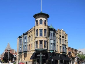 Building Photo - 503 N Main St