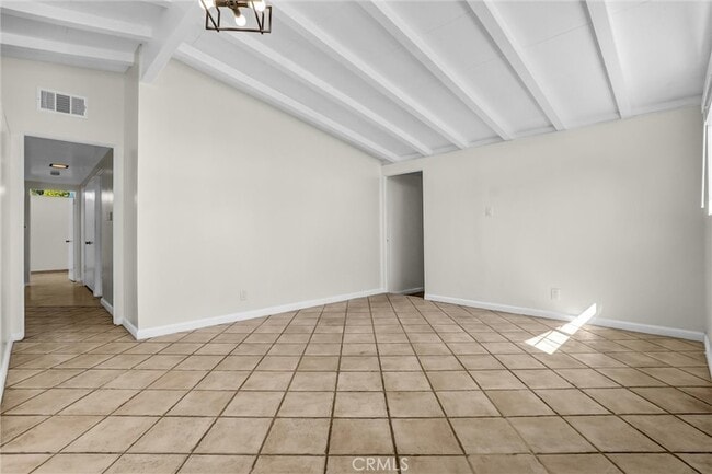 Building Photo - 1523 W Frances Dr