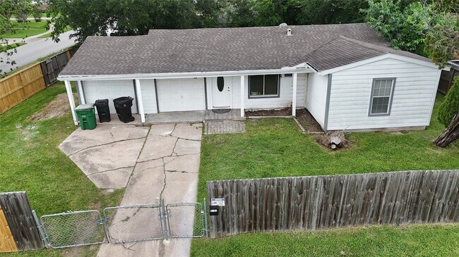 Foto del edificio - 5103 Willow Glen Dr