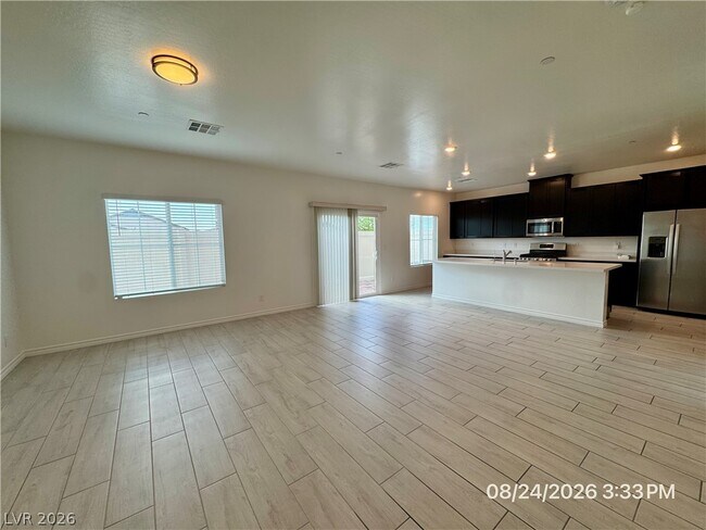 Foto del edificio - 859 Nova Heights St