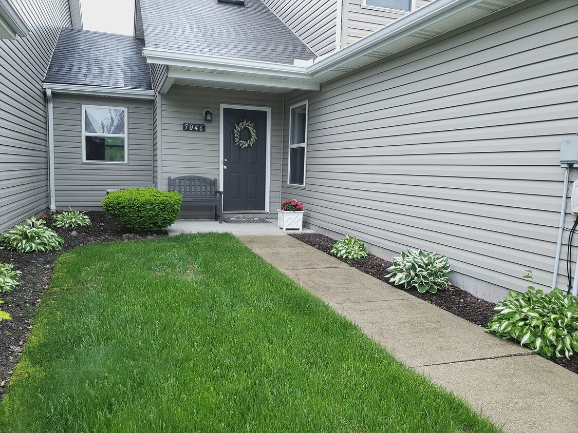 Primary Photo - 5046 Garden Lake Ct
