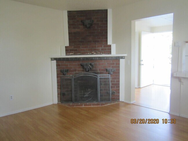 Building Photo - 4459 Orange Grove Ave