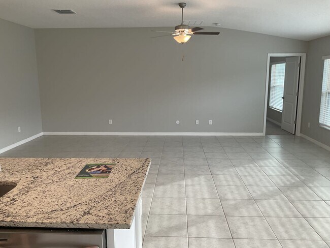 Building Photo - 39786 Harmon Grove Ct