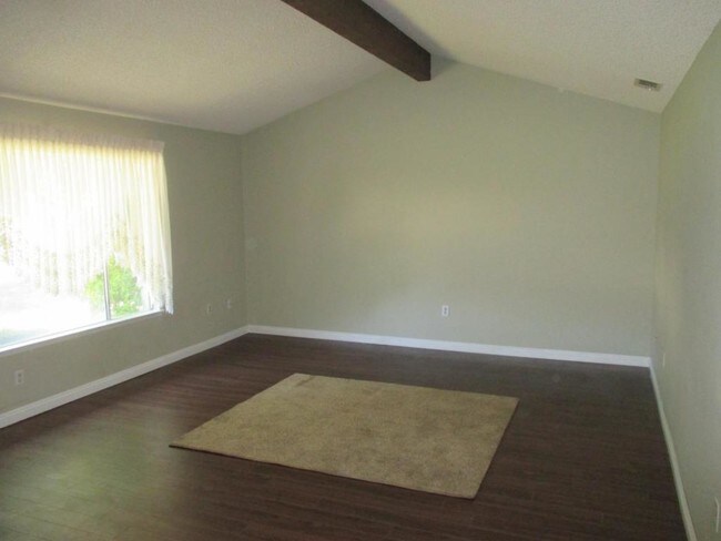 Foto del edificio - 40431 Royal Cir