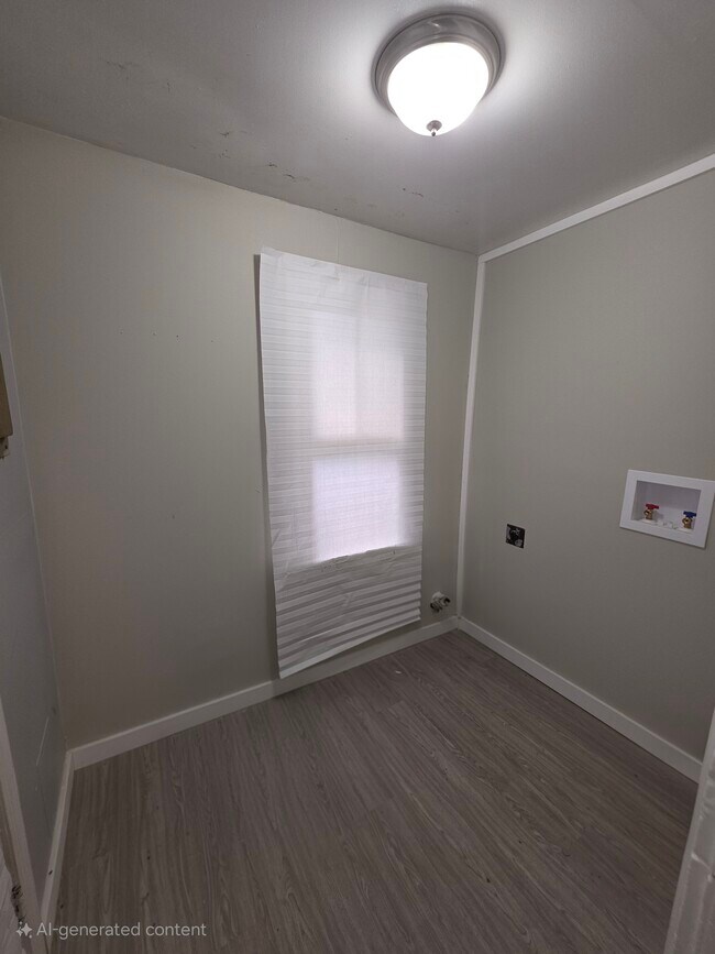 Lote Aéreo - 307 N Governors Ave