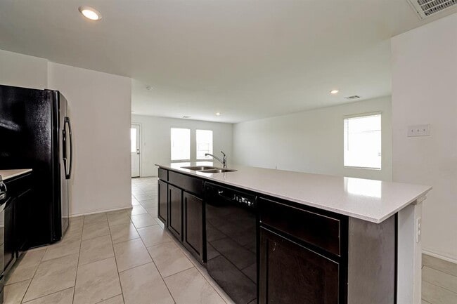 Building Photo - 10924 SW 23rd Pl