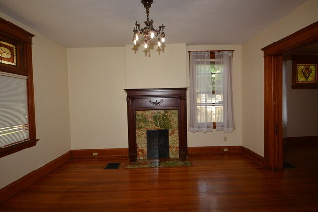 Foto del edificio - 3309 Ruther Ave