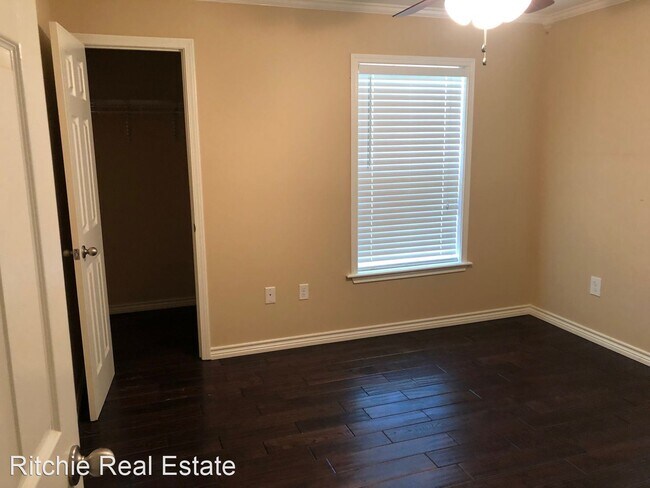 Foto del edificio - 2 br, 1 bath House - 700 Cypress Street