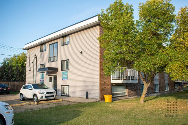 Building Photo - Camelia Court Apartments