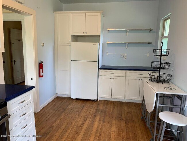 Foto del edificio - 245 S Lincoln Ave