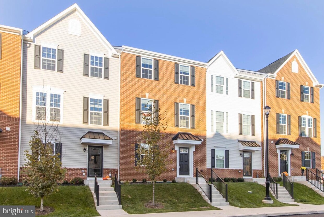 17 N School Ln, Souderton, PA 18964 Townhome Rentals in Souderton PA