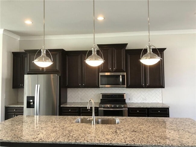 Building Photo - 4313 Longleaf Pine Alley