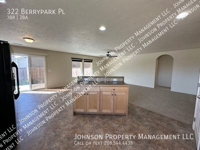 Building Photo - 322 Berrypark Pl