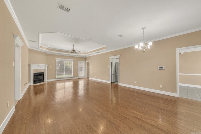 Building Photo - 25 Willow Dr
