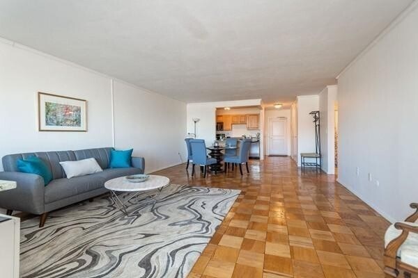Foto del edificio - 7 Whittier Pl