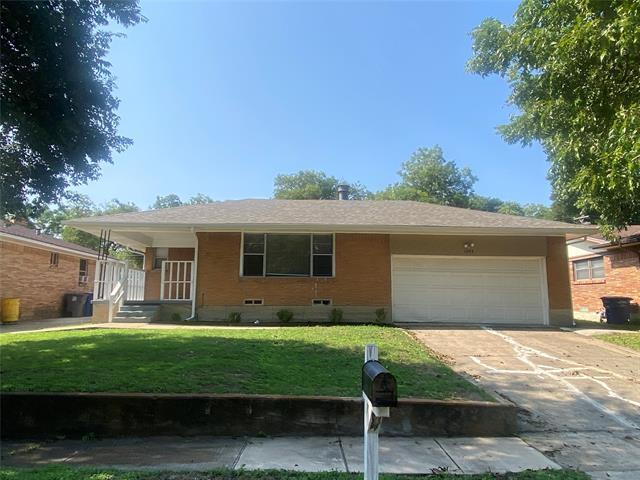 Foto principal - 1044 E Five Mile Pkwy
