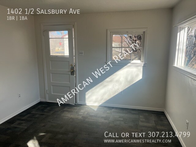 Foto del edificio - 1402 1/2 Salsbury Ave-