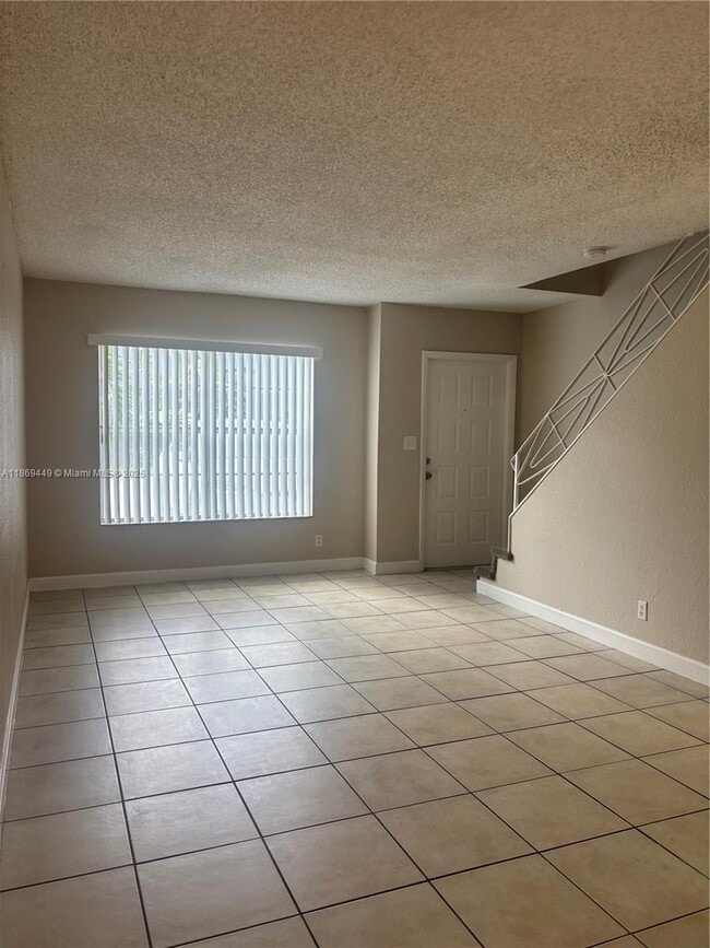Building Photo - 4785 NW 9th Dr