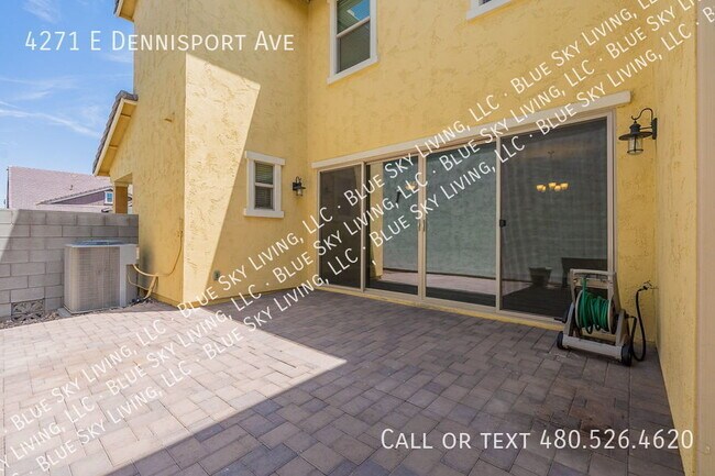 Foto del edificio - 4271 E Dennisport Ave