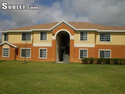 Building Photo - 715 Crestview Dr