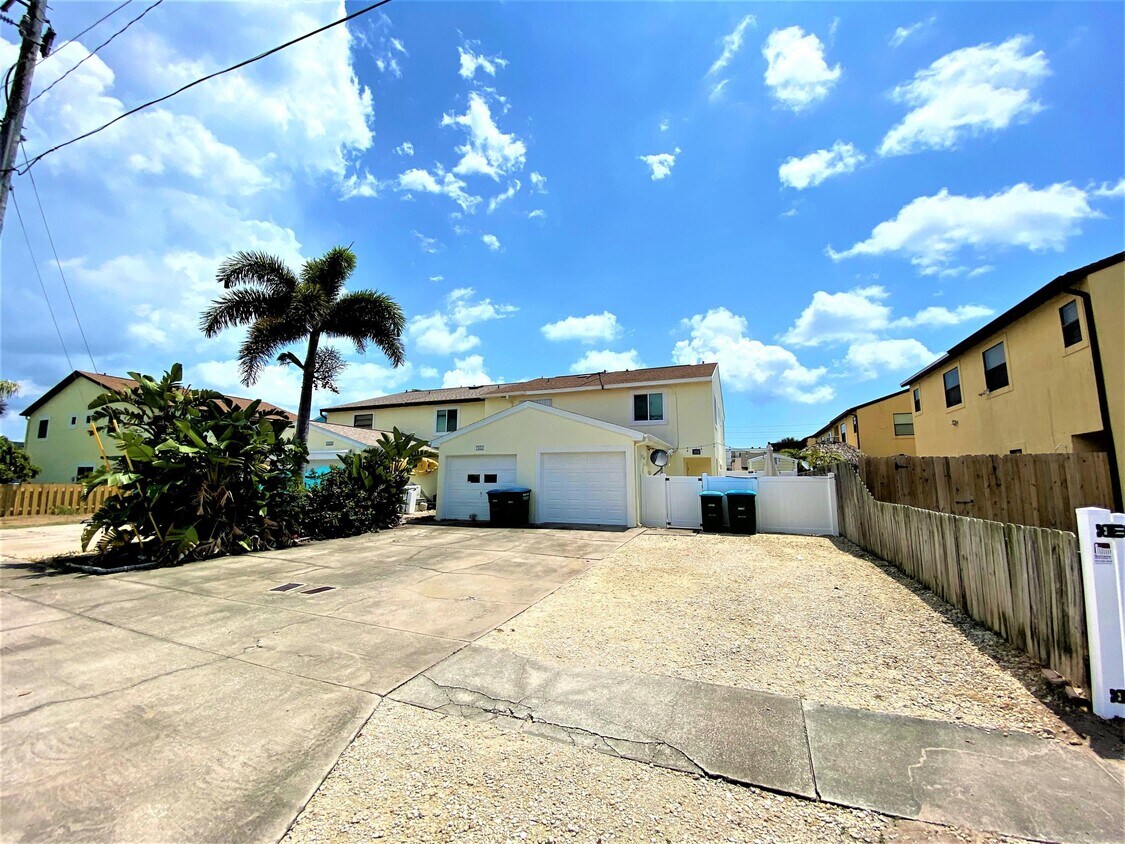 7450 Magnolia Ave, Cape Canaveral, FL 32920 Townhome Rentals in Cape Canaveral FL