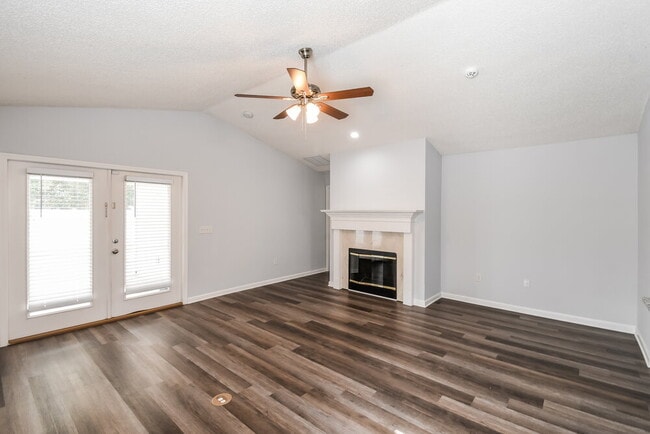 Building Photo - 8030 Welbeck Ln