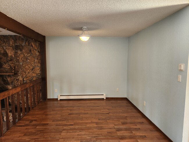 Dining Room - 2422 Hidden Valley Dr