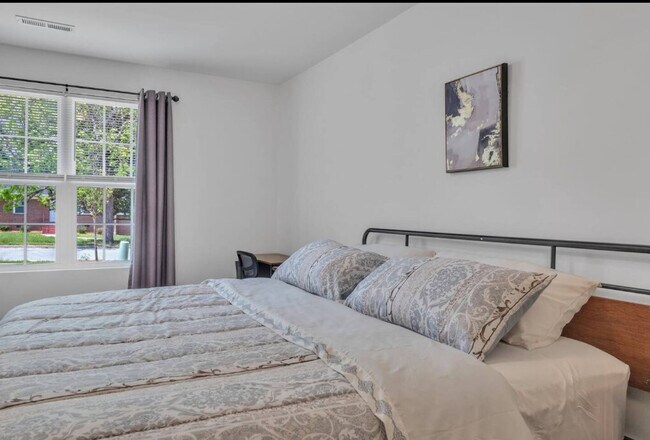 Foto del edificio - 311 Murraylane Rd