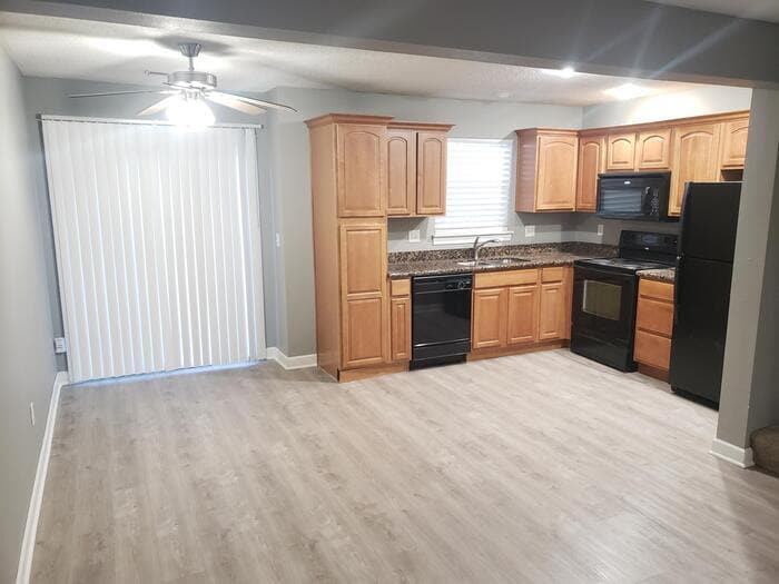 Primary Photo - 10506 E 45th Pl