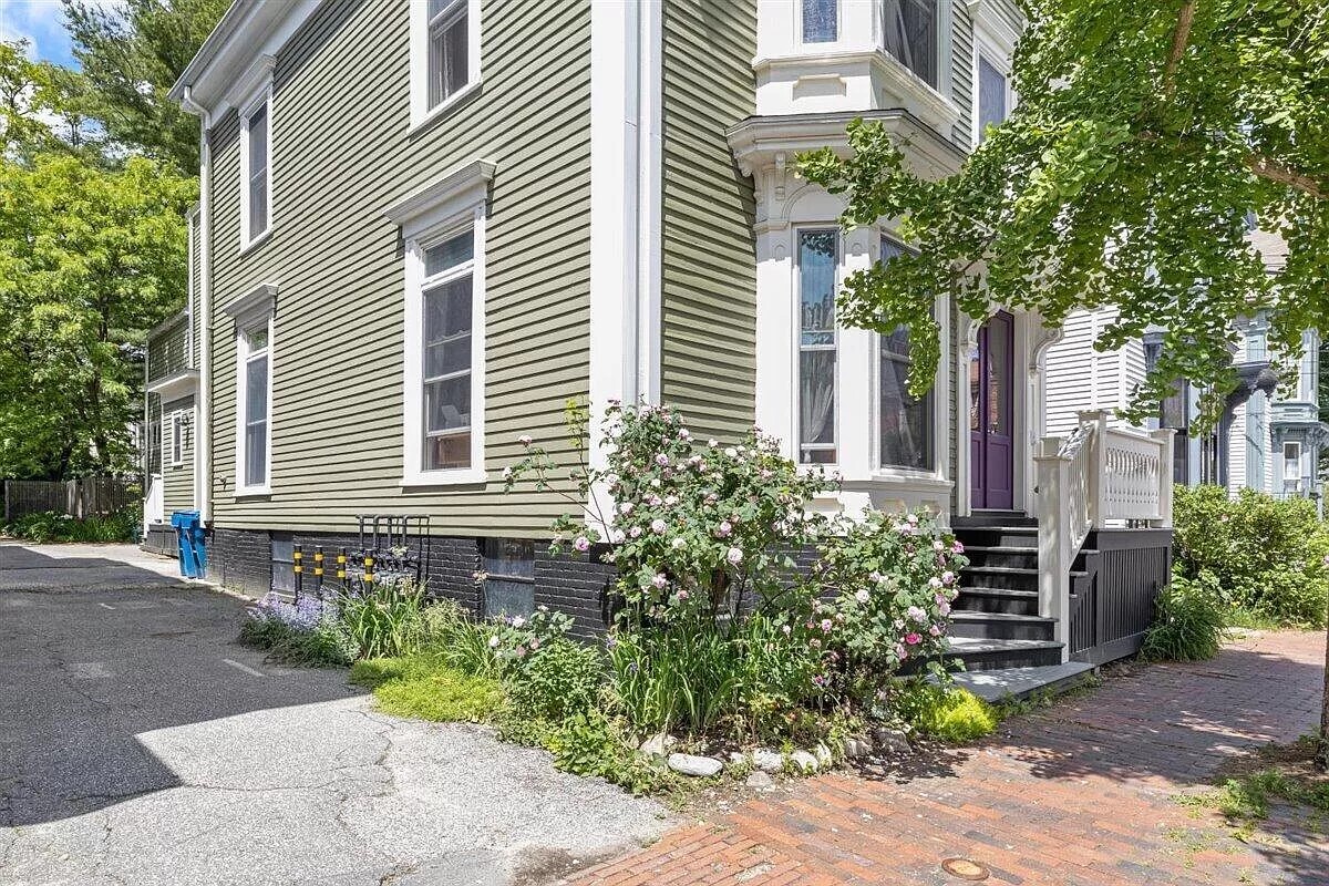 Primary Photo - 57 Spruce St