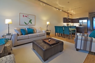 Building Photo - 2643 Dolores Way