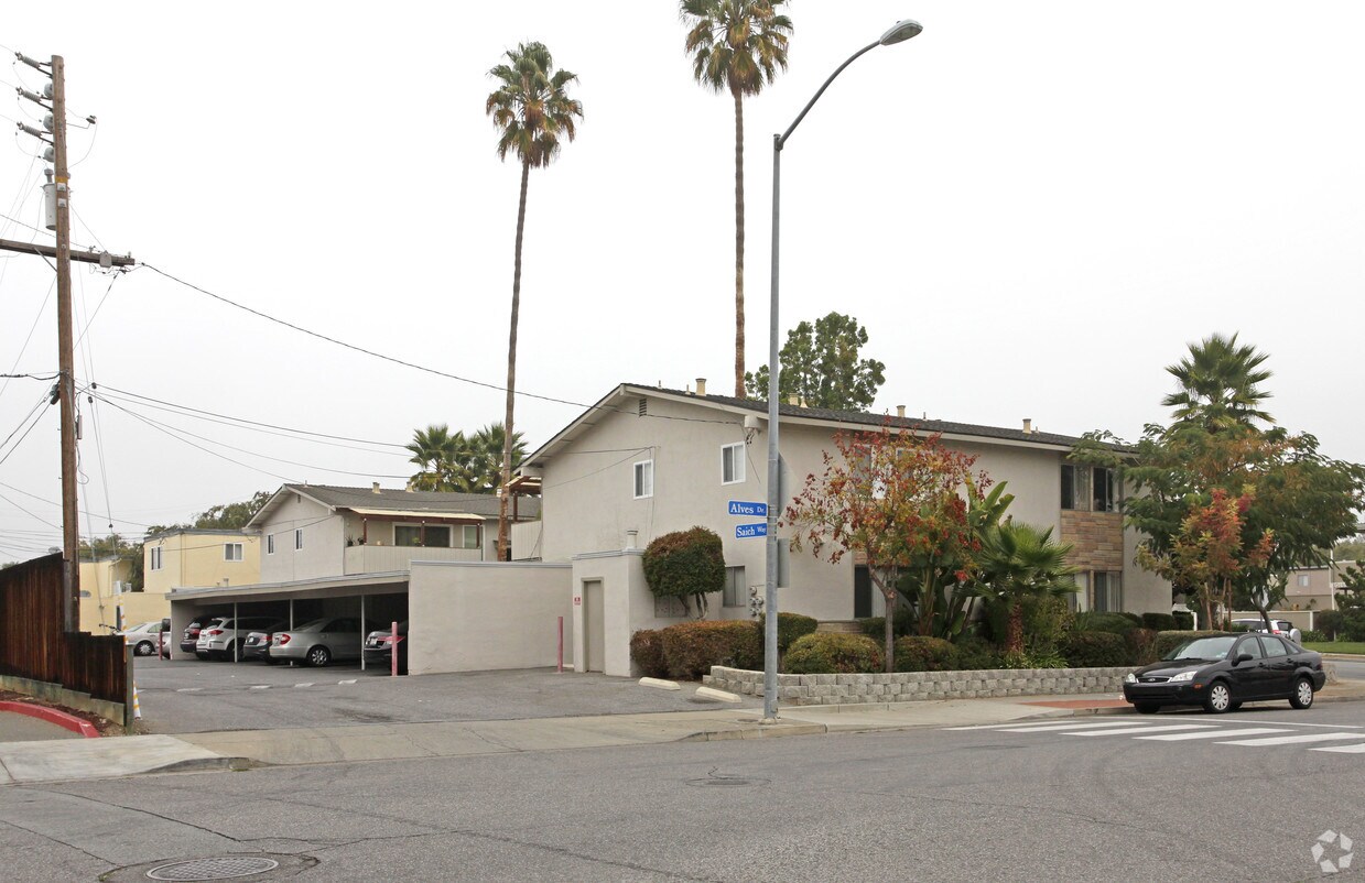 Foto del edificio - 10161-10163 Beardon Dr