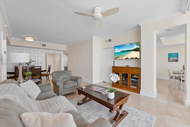 Foto del edificio - 17875 Collins Ave