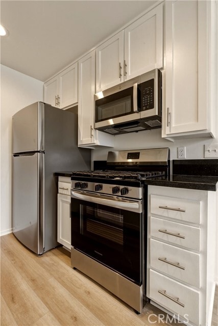Building Photo - 6140 Whitsett Ave