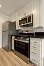 Building Photo - 6140 Whitsett Ave