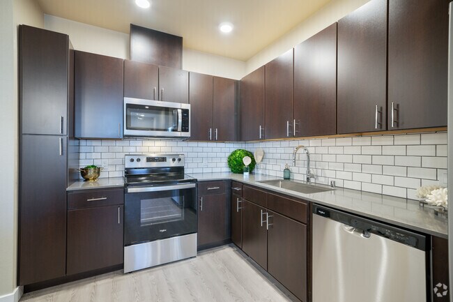 2HAB, 2BA - B1 - Cocina - Anchor 532 Luxury Apartments