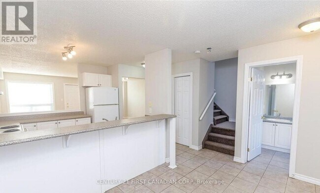 Photo du bâtiment - 600 Sarnia Rd