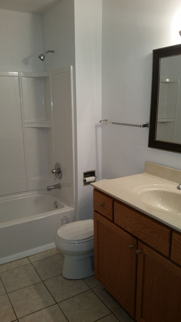 Foto del edificio - 3 bedroom home in Cedar Falls