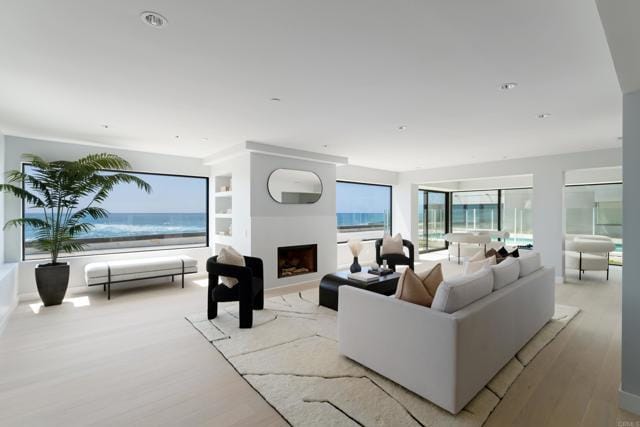 Foto del edificio - 100 Coast Blvd