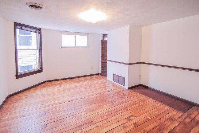 Foto del edificio - 421 S Trenton Ave