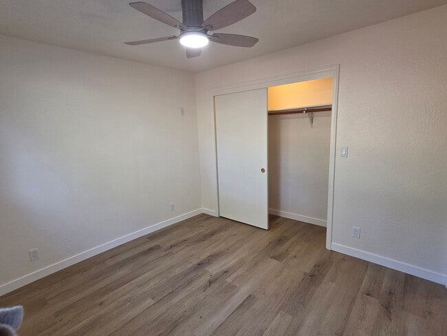 Building Photo - Freshly Updated 2 Bedroom Home in Historic Columbia