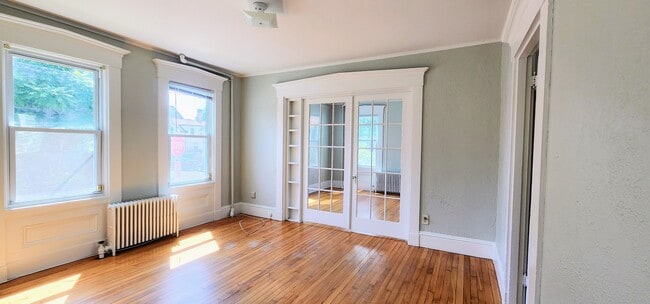 Building Photo - 57 Parker St
