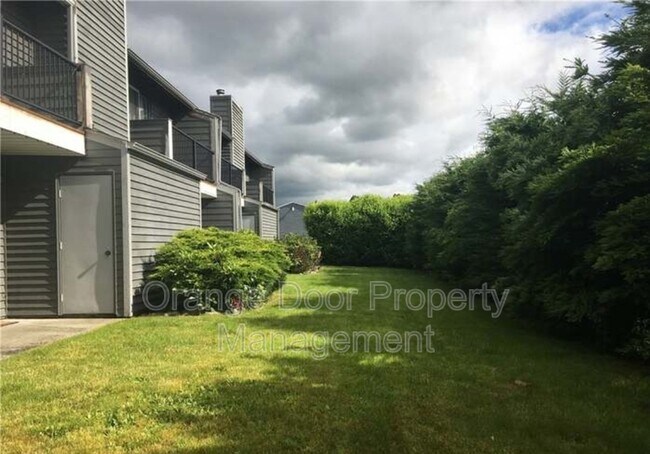 Building Photo - 2710 Initial Pl