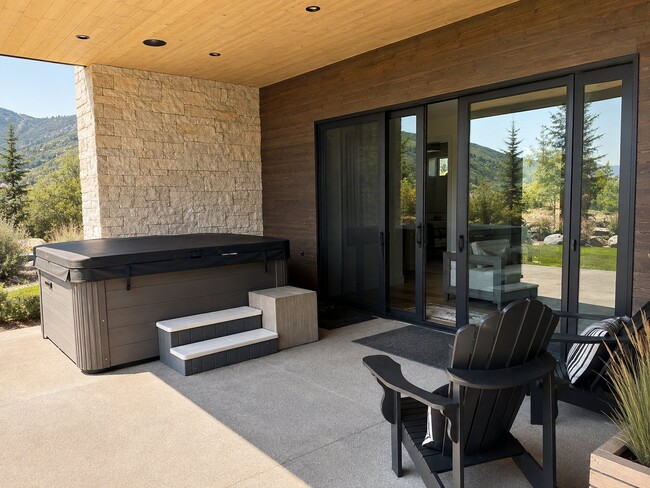 Foto del edificio - 13265 N Deer Canyon Dr