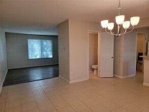 Building Photo - 2139 Shiveley Cir