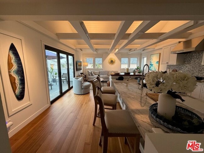 Foto del edificio - 439 8th St